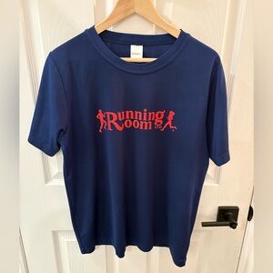 Running Room Women's Blue Short Sleeve Tee